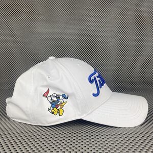 Titleist Disney Tour Performance Donald Duck Golf Hat Cap White Adjustable Strap